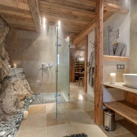Chalet Eiger Escape - Luxury Chalet *